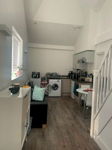 Studio To Rent In Timberwharf Road, London, N16