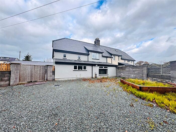4 Bedroom Semi Detached House For Sale In Llangybi, Pwllheli, Gwynedd, LL53
