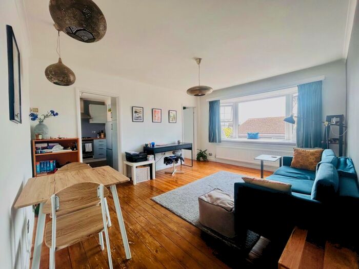 1 Bedroom Apartment To Rent In Nevill Road, Rottingdean, Brighton, BN2