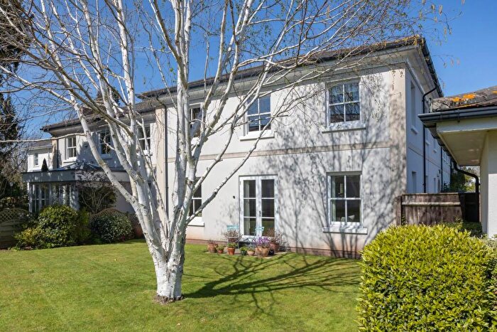 2 Bedroom Apartment For Sale In Harefield Grove, The Park, Cheltenham, GL50