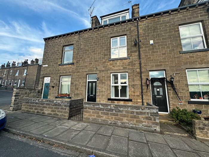 4 Bedroom Terraced House To Rent In Myrtle Street, Bingley, West Yorkshire, BD16