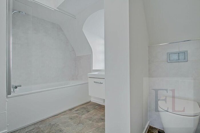 2 Bedroom Apartment To Rent In Cooper House, Lyons Place, London, NW8