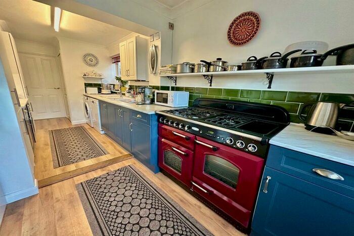 2 Bedroom Semi-Detached House For Sale In Alexander Road, Braintree, CM7