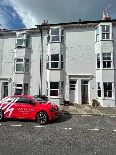 4 Bedroom Terraced House To Rent In Whichelo Place, Brighton, BN2
