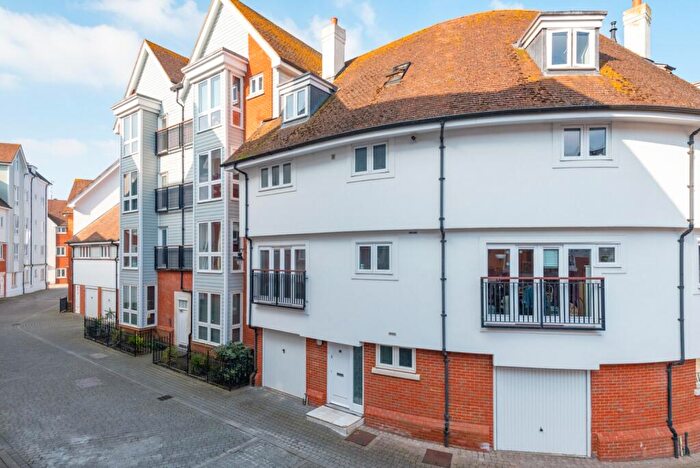 3 Bedroom Town House For Sale In Back Lane, Canterbury, CT1