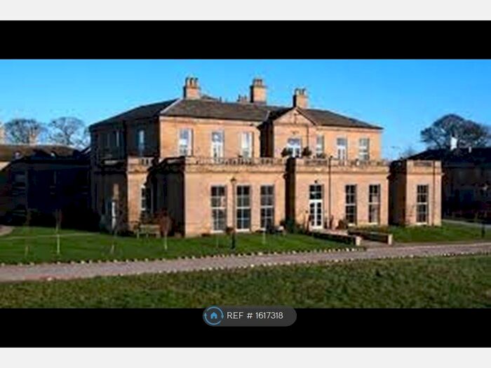 2 Bedroom Flat To Rent In Berry Hill Hall, Mansfield, NG18