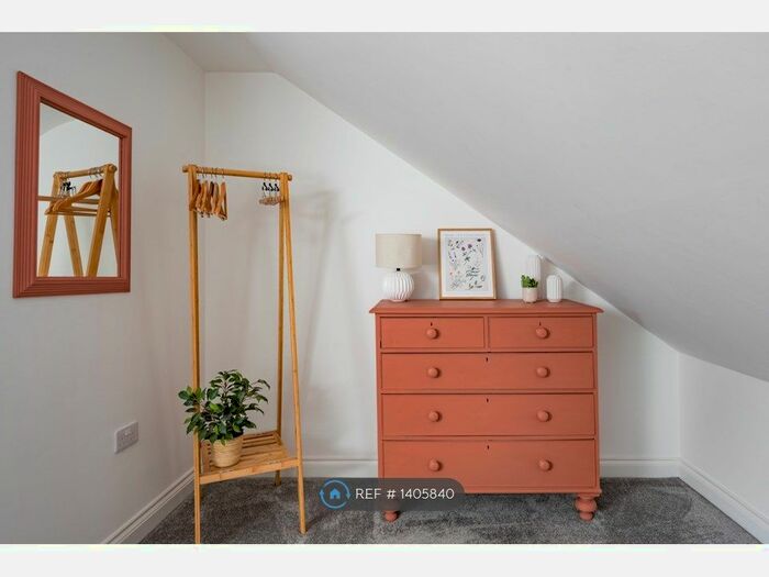 2 Bedroom Flat To Rent In High Street, Stokesley, Middlesbrough, TS9