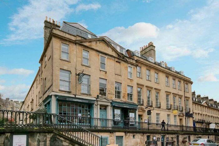3 Bedroom Apartment To Rent In George Street, BA1