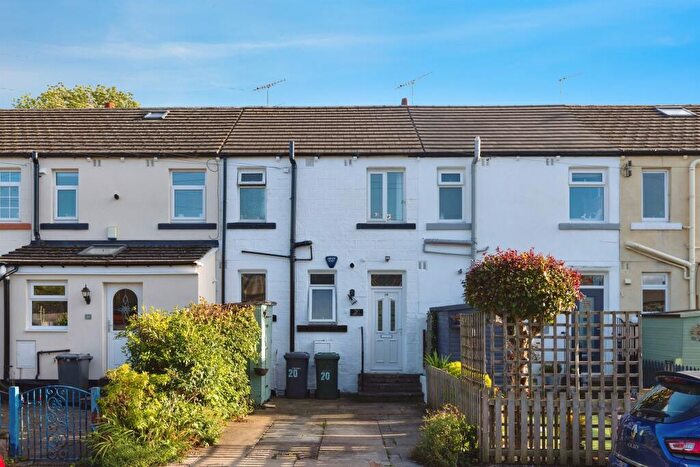 2 Bedroom Terraced House For Sale In Ash Grove, Bingley, BD16