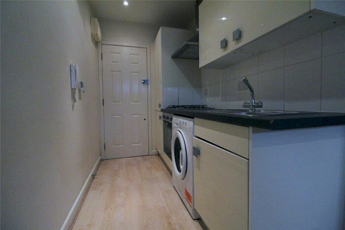 Studio To Rent In Finchley Road, Temple Fortune, NW11