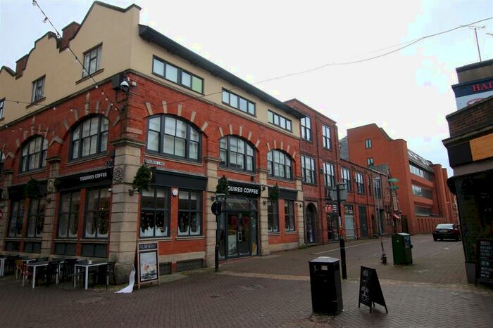 1 Bedroom Private Hall To Rent In Dychurch Lane, Northampton, NN1