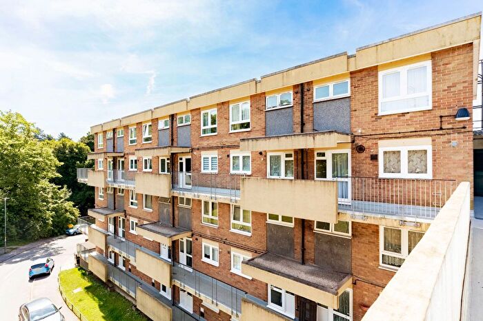 3 Bedroom Maisonette For Sale In Heathgate, Norwich, NR3