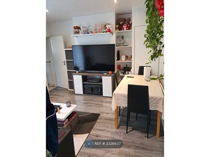 1 Bedroom Flat To Rent In Kingsley Road, Harrow, HA2