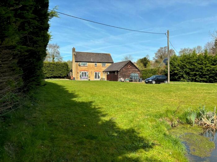4 Bedroom House For Sale In Fovant, Wiltshire, SP3