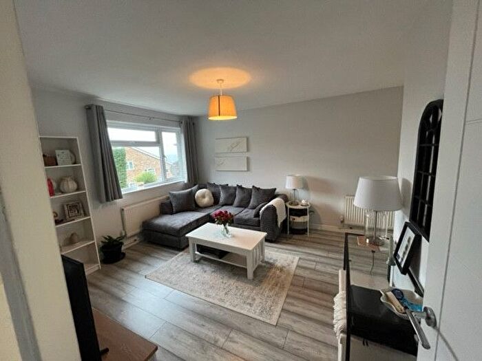 1 Bedroom Maisonette To Rent In Clearbrook Close, High Wycombe, Buckinghamshire, HP13