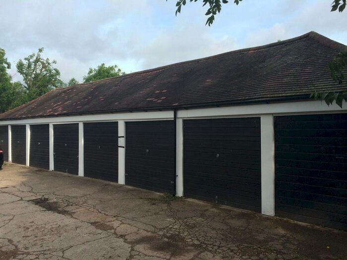 Property To Rent In Grand Drive, London, SW20