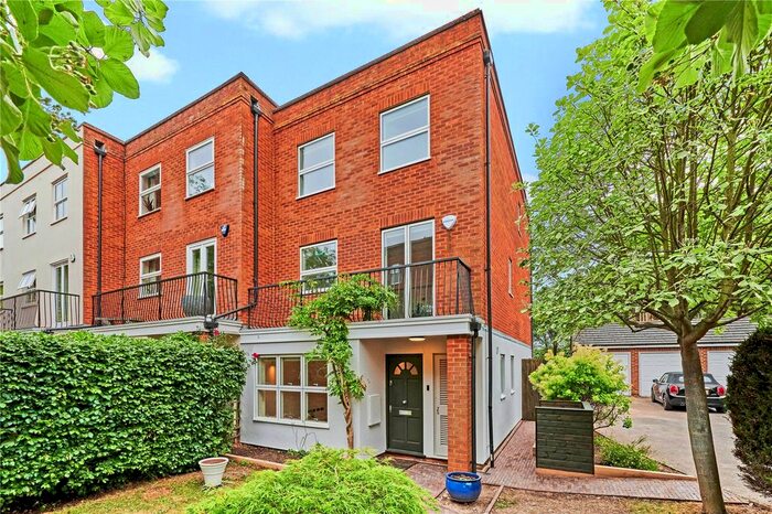 5 Bedroom End Of Terrace House To Rent In Southridge Place, Wimbledon, SW20