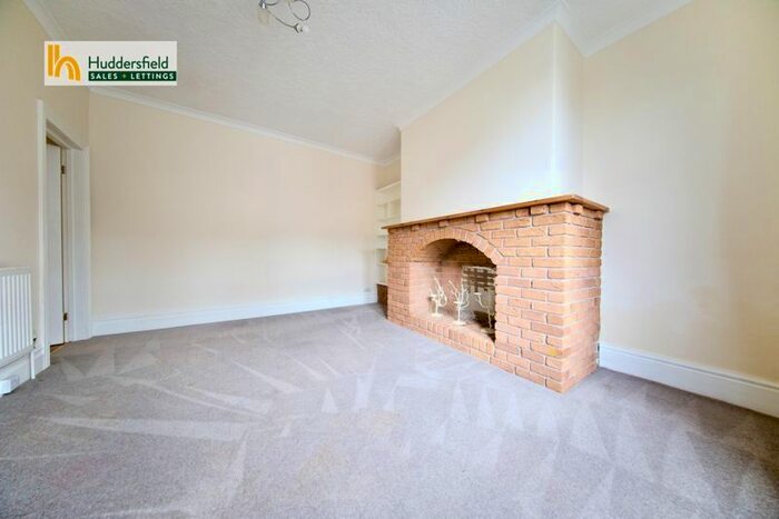 4 Bedroom Terraced House To Rent In Adelphi Road, Huddersfield, HD3