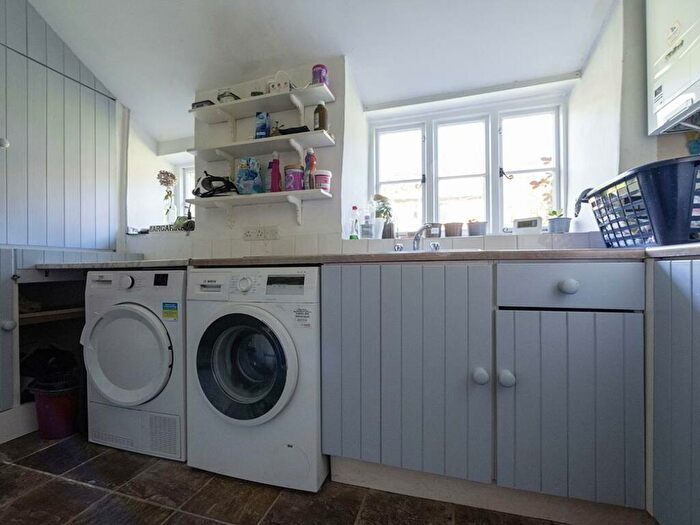 3 Bedroom Terraced House For Sale In Trendle Street Sherborne, DT9