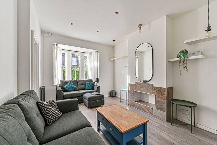 2 Bedroom Terraced House To Rent In Derinton Road, Tooting, London, SW17