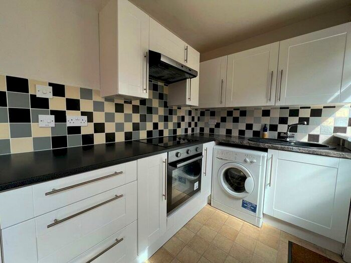 3 Bedroom Terraced House To Rent In Baden Road, Brighton, BN2