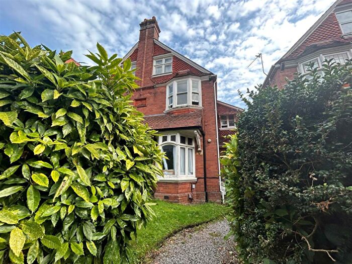 1 Bedroom Apartment To Rent In Pennsylvania Road, Exeter, EX4