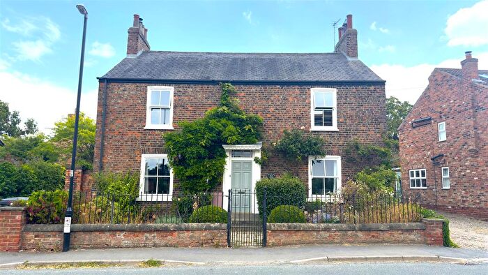 4 Bedroom Detached House To Rent In Rufforth, York, YO23