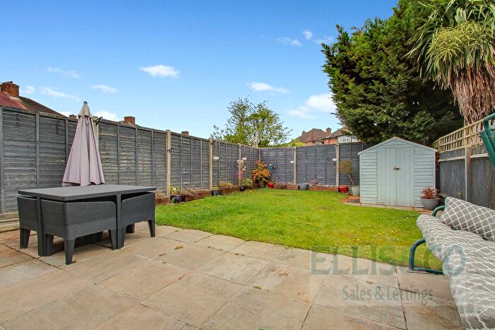 3 Bedroom Semi-Detached House To Rent In Oakwood Crescent, Greenford, UB6