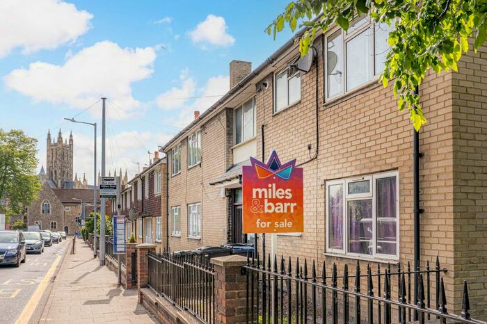 2 Bedroom Flat To Rent In Military Road, Canterbury, CT1