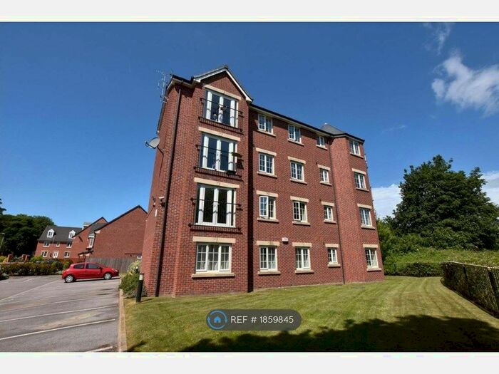 2 Bedroom Flat To Rent In Murray Way, Leeds, LS10
