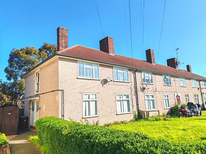 1 Bedroom Maisonette To Rent In Dagenham, Essex, RM9