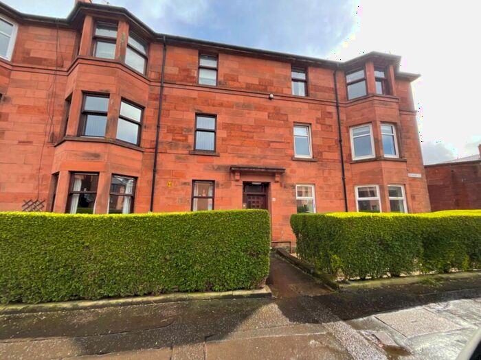 2 Bedroom Flat To Rent In Brisbane Street, Shawlands, G42