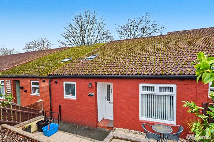 3 Bedroom Terraced House For Sale In Bridgeway West, Runcorn, WA7