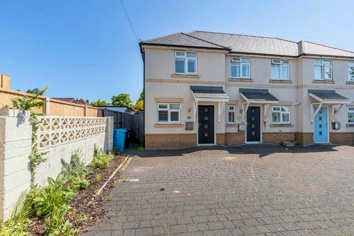 3 Bedroom Terraced House To Rent In Herbert Avenue, Parkstone, Poole, BH12