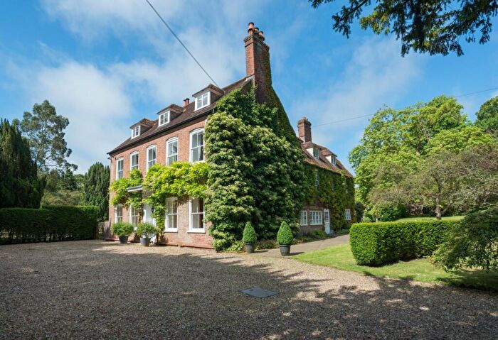 8 Bedroom Detached House For Sale In The Street, Denton, Canterbury, Kent, CT4