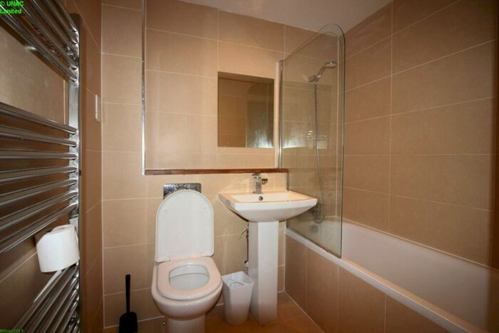 2 Bedroom Apartment To Rent In Swan Court, Swan Lane, Stoke, Coventry, CV2