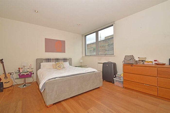 2 Bedroom Apartment To Rent In Dereham Place, Shoreditch, EC2A