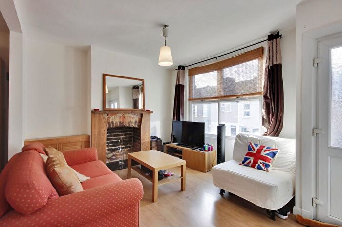 2 Bedroom Terraced House For Sale In Mount Pleasant Road, Dartford, Kent, DA1