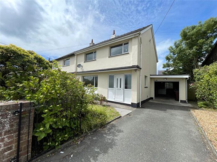 3 Bedroom Semi-Detached House To Rent In Penrhosgarnedd, Bangor, Gwynedd, LL57