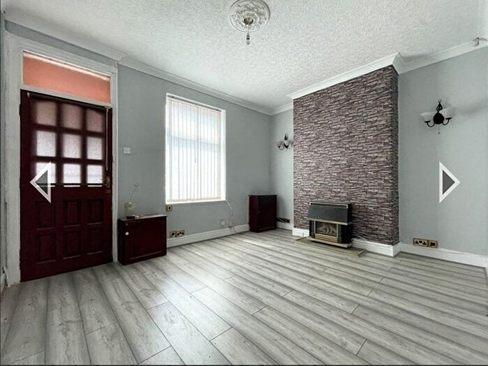 3 Bedroom Semi-Detached House To Rent In Reginald Street, Manchester, M30
