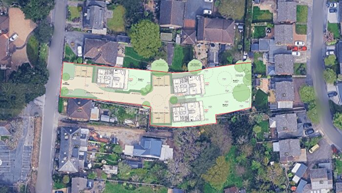 4 Bedroom Detached House For Sale In Newtown Road, Warsash, SO31