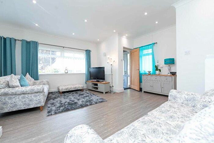 4 Bedroom Bungalow For Sale In Heol Isaf, Nelson, Treharris, CF46