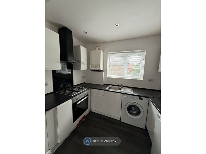 1 Bedroom Flat To Rent In Thornside Walk, Liverpool, L25