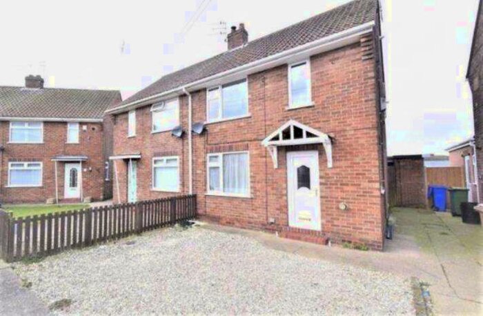 2 Bedroom Semi-Detached House To Rent In Hales Crescent, Hedon, HU12