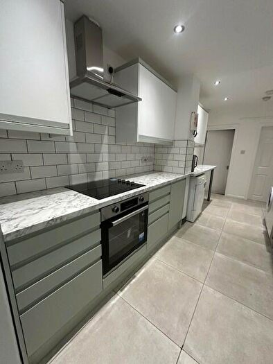 5 Bedroom Terraced House To Rent In Annesley Grove, Arboretum, Nottingham, NG1