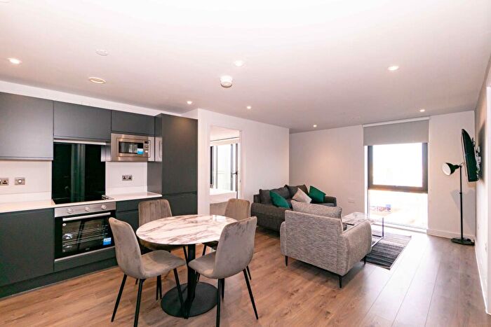 2 Bedroom Apartment To Rent In Parliament Street, Liverpool, L8