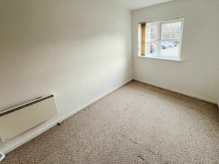 2 Bedroom Flat To Rent In Astley Brook Close, Astley Bridge, Bolton, BL1