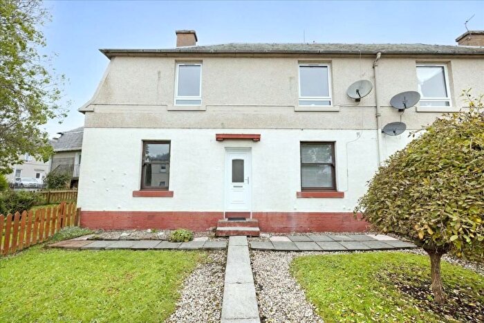 2 Bedroom Flat To Rent In Carlops Crescent, Penicuik, Midlothian, EH26