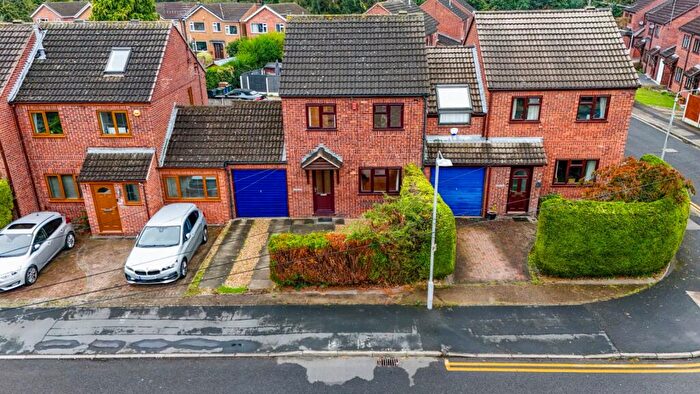 3 Bedroom Link Detached House For Sale In Samson Court, Ruddington, Nottingham, Nottinghamshire, NG11