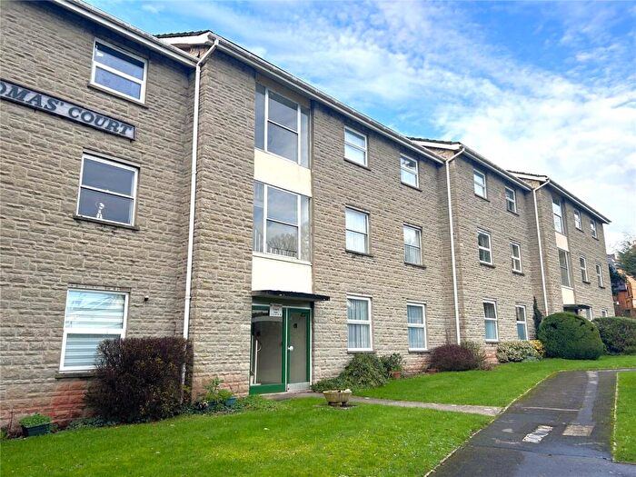 2 Bedroom Apartment For Sale In St. Thomas's Court, Wells, Somerset, BA5